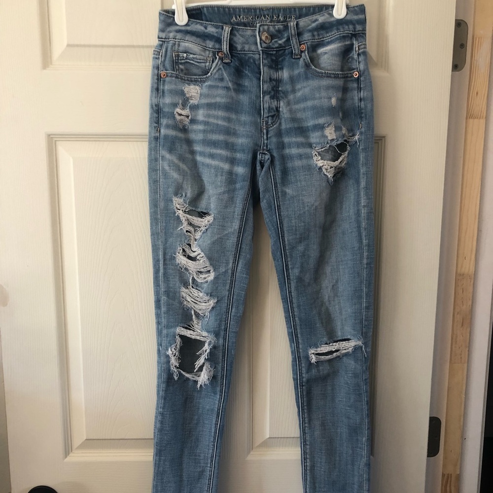 American Eagle Tomgirl jeans